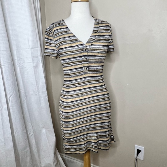 Xtraordinary Size Small Sweater dress Buttons Casual Cute Stripes - Picture 2 of 4